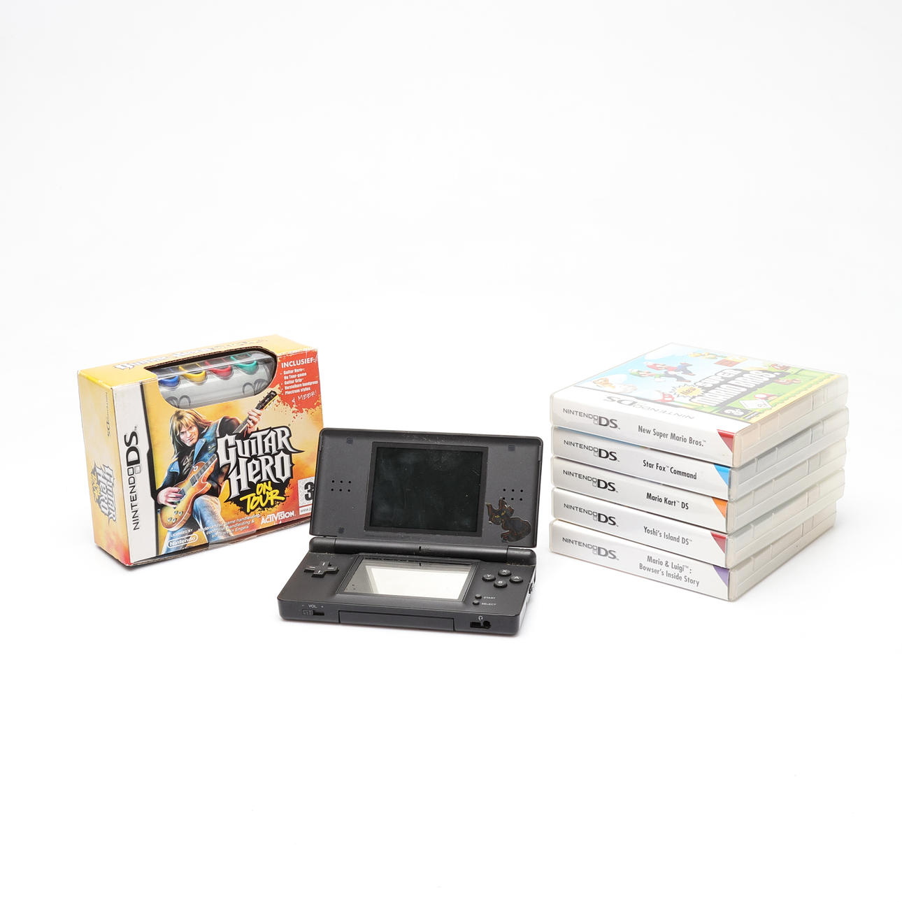 NINTENDO DS lite, samt 6 spel.