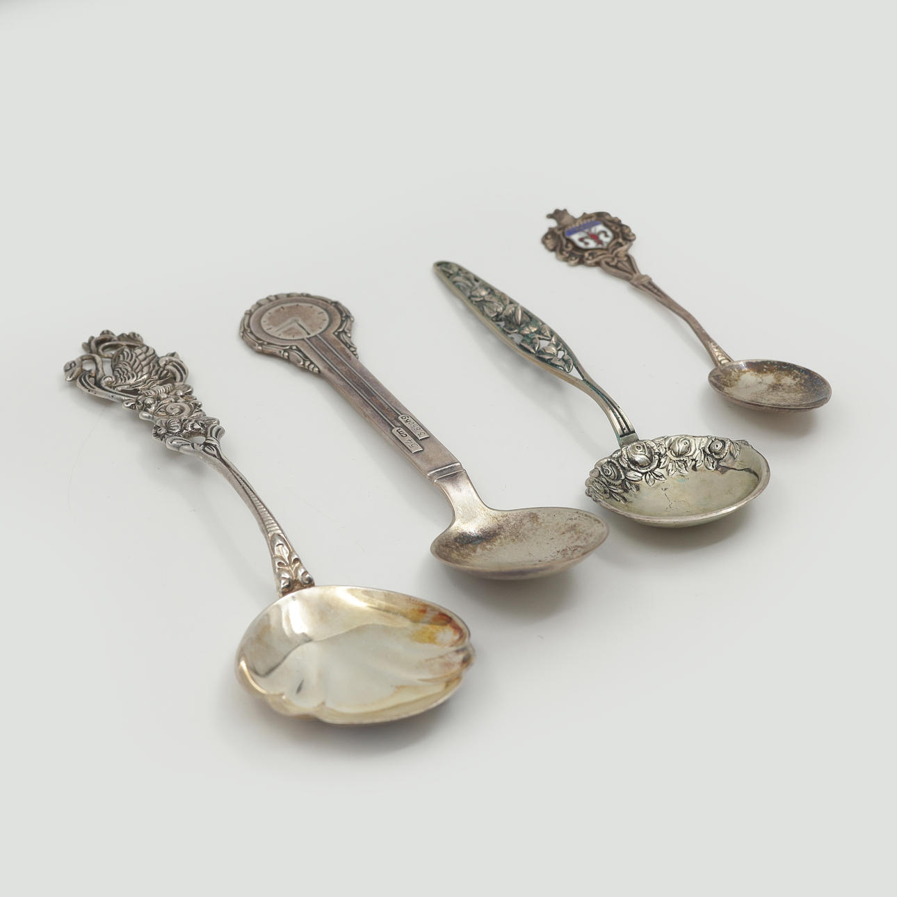 4 SILVER SPOONS.
