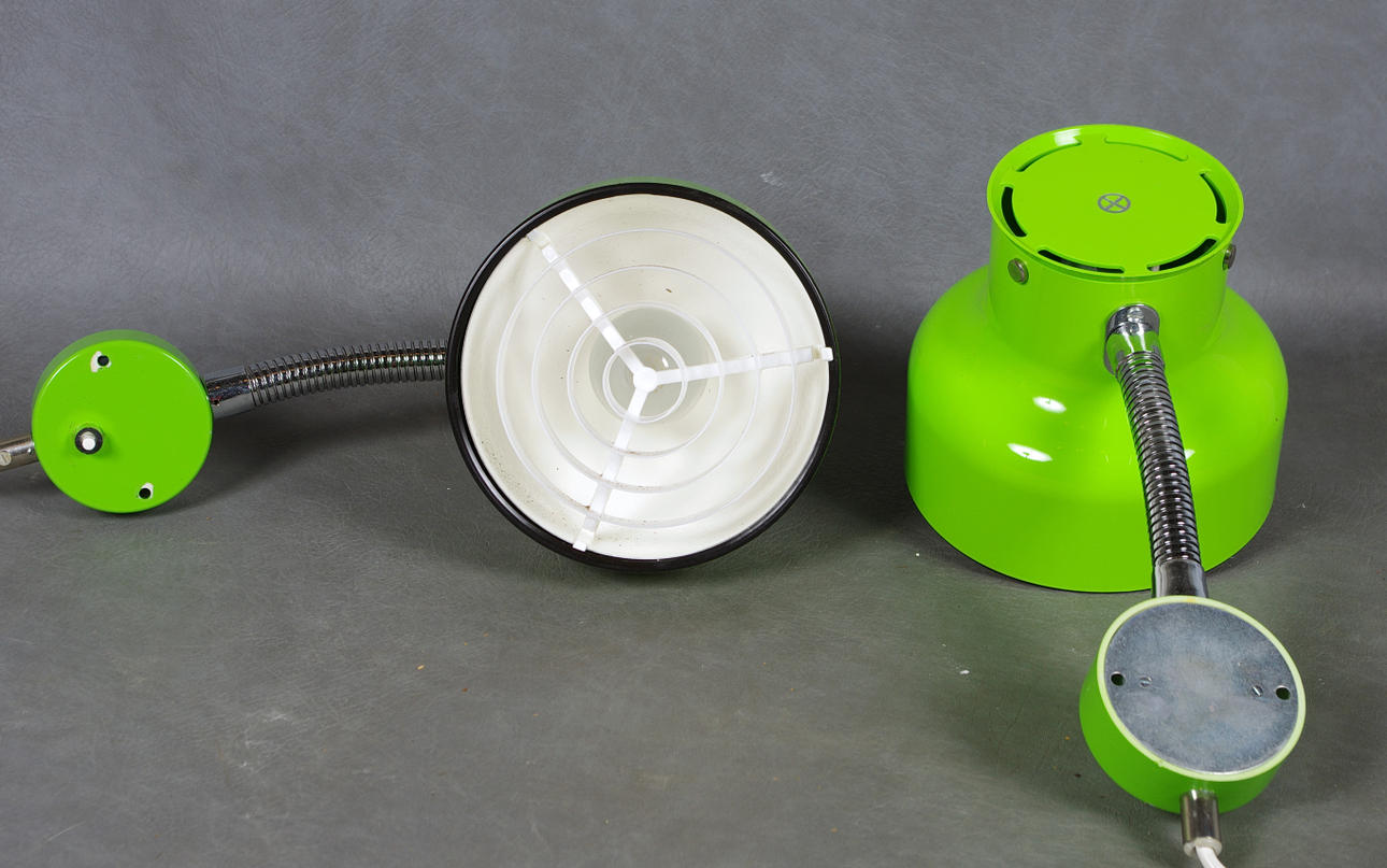 VÄGGLAMPOR, 1 par, Bumling, grönlackerad plast.