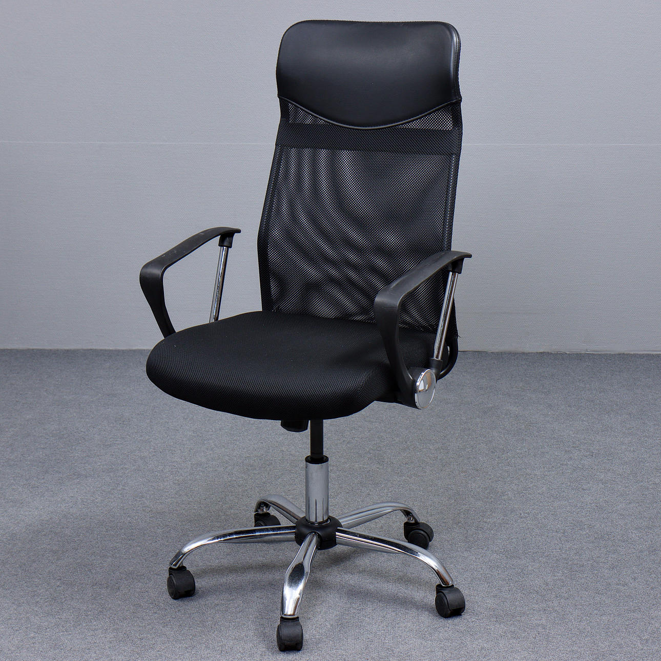 OFFICE CHAIR, ADJUSTABLE, CONTEMPORARY.