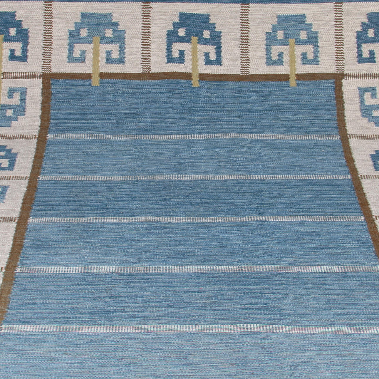 MATTA, rölakan, signerad M alt. W, ca 240 x 172 cm.