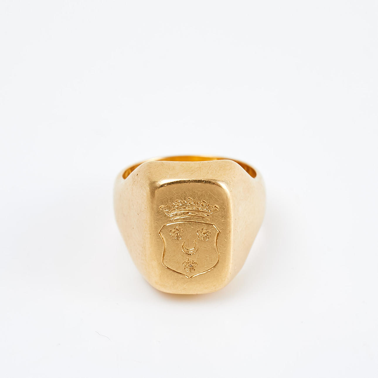 SIGNET RING, 18k gold, Hamilton coat of arms, Sengels Guldsmedja Ab ...