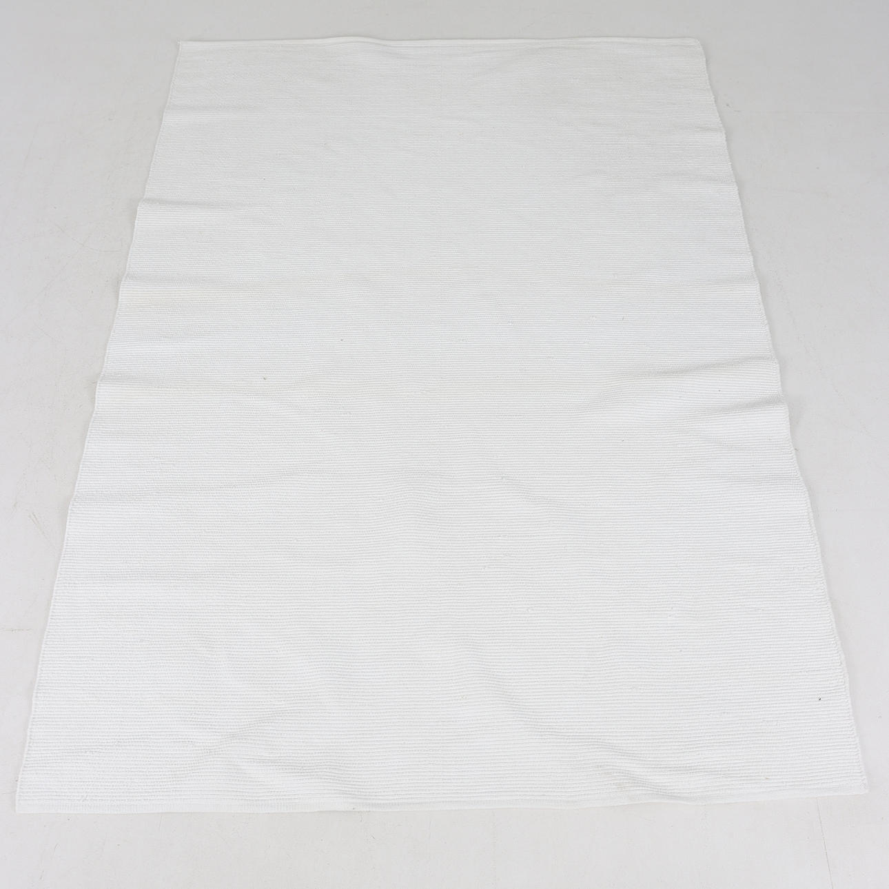 MATTA, 248 x 172 cm.
