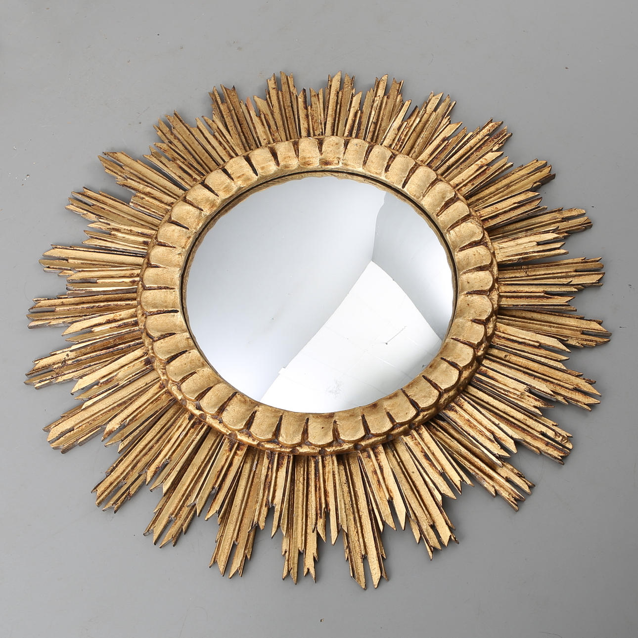 SOLSPEGEL, 1900-TAL.