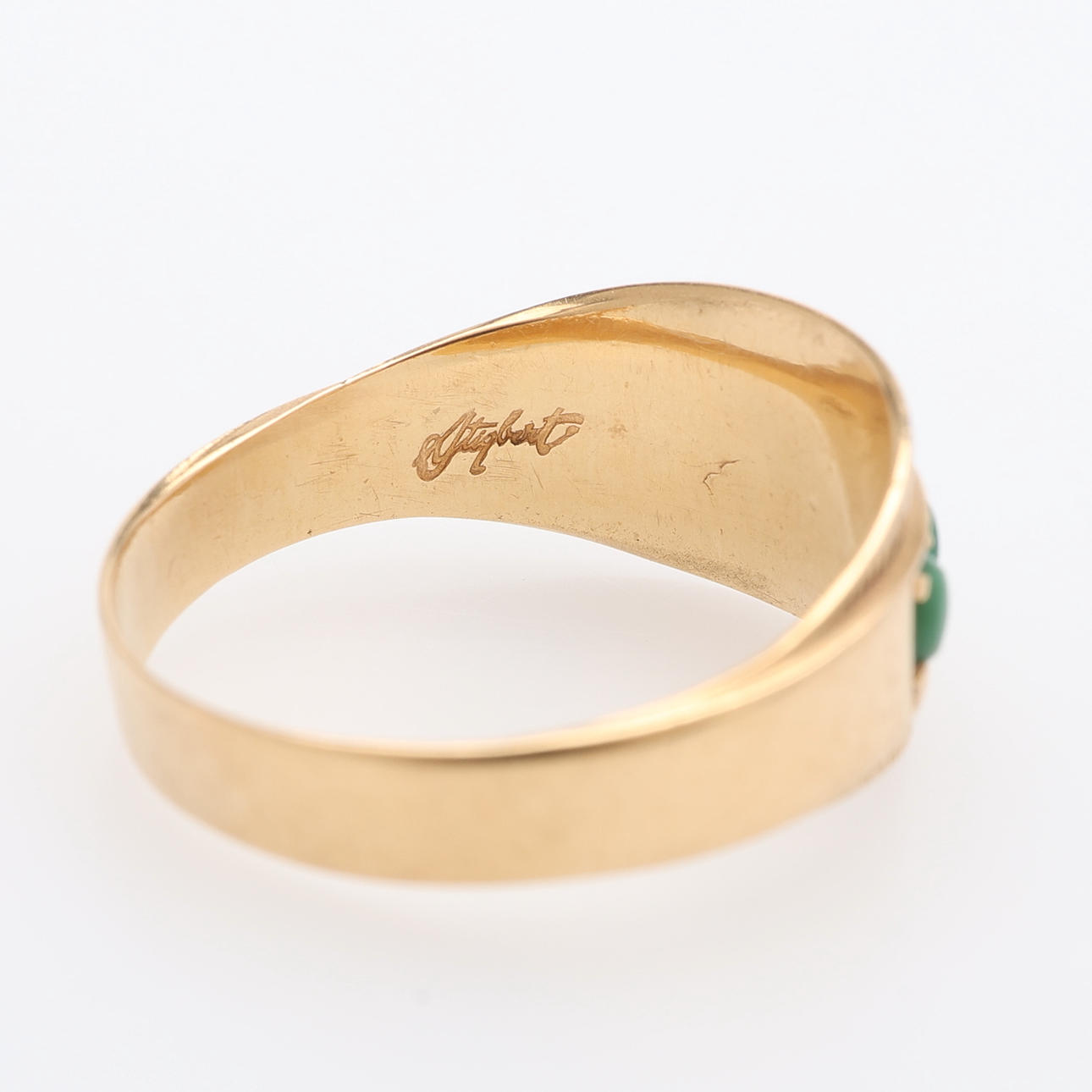 RING, STIGBERT/HERIBERT ENGELBERT, 18 k guld med cabochonslipade ...