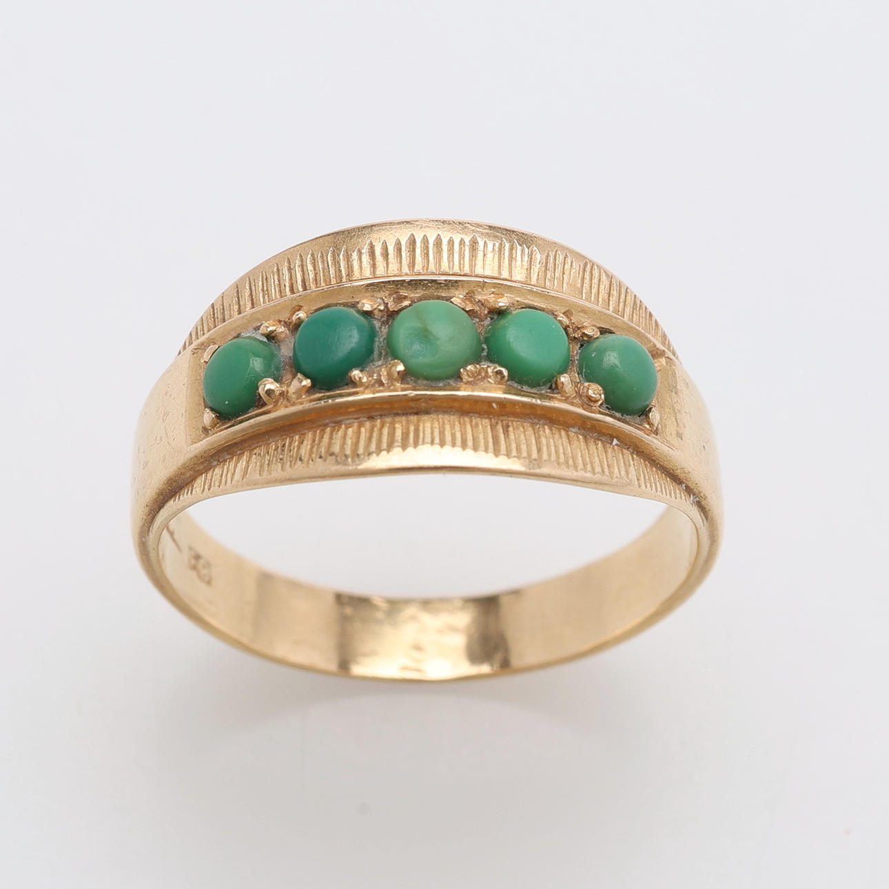 RING, STIGBERT/HERIBERT ENGELBERT, 18 k guld med cabochonslipade ...