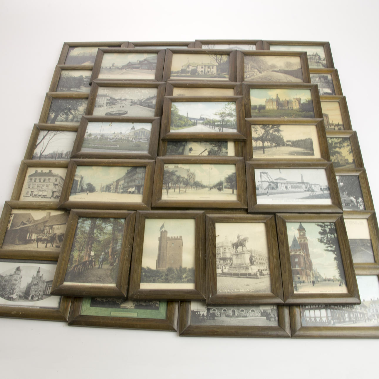 VYKORT, 45 stycken, inramade, Helsingborsmotiv.