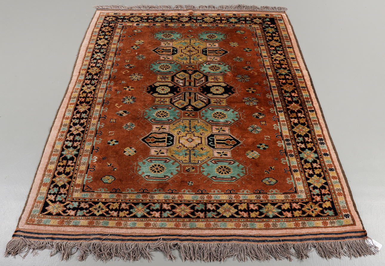 MATTA Pakistan, 230x175 cm.