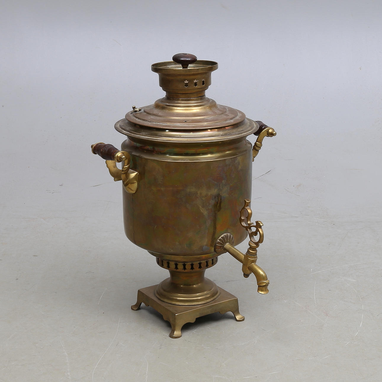 SAMOVAR, mässing, Ryssland, 1800-/1900-tal.