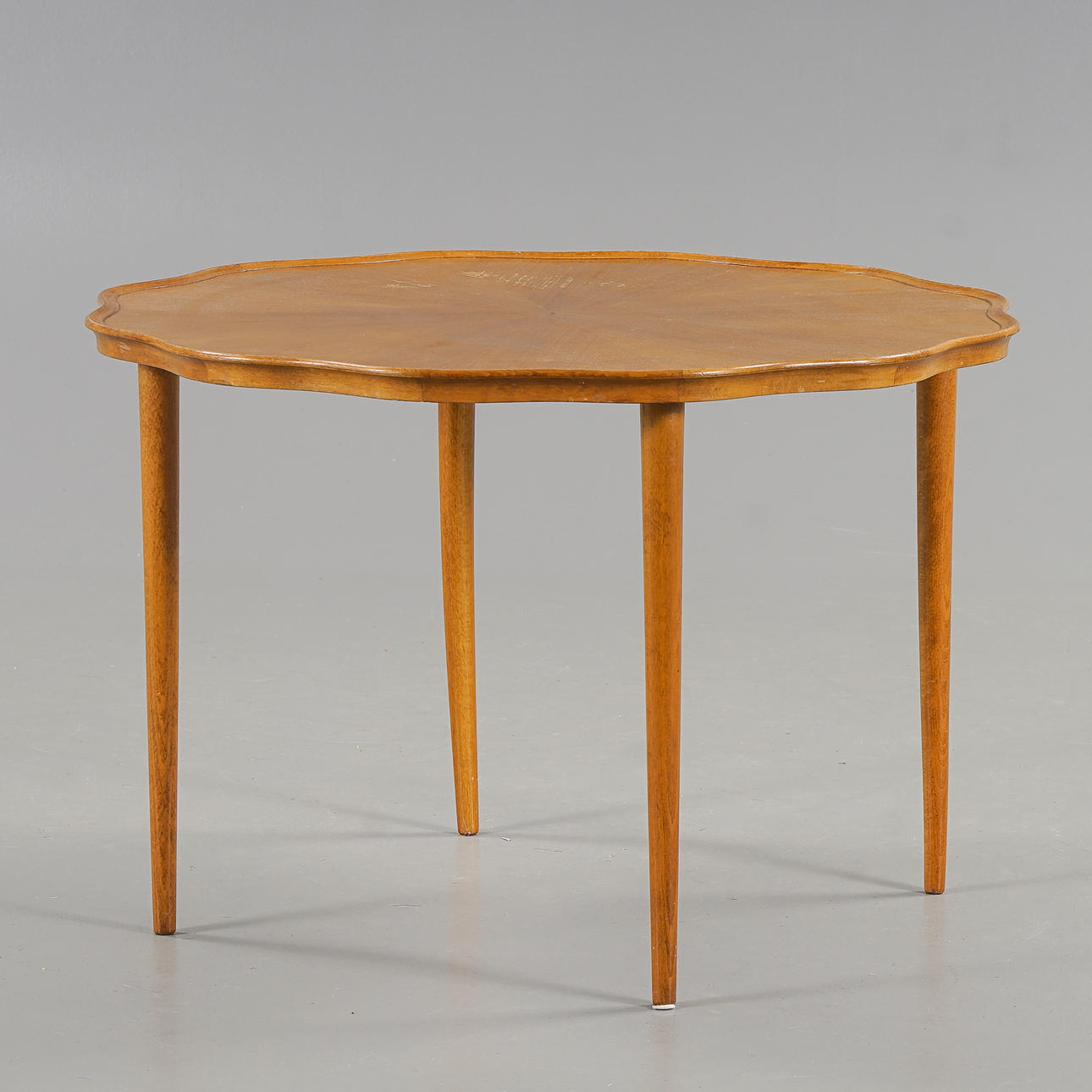 SOFFBORD Swedish Modern, elm, 1940s.