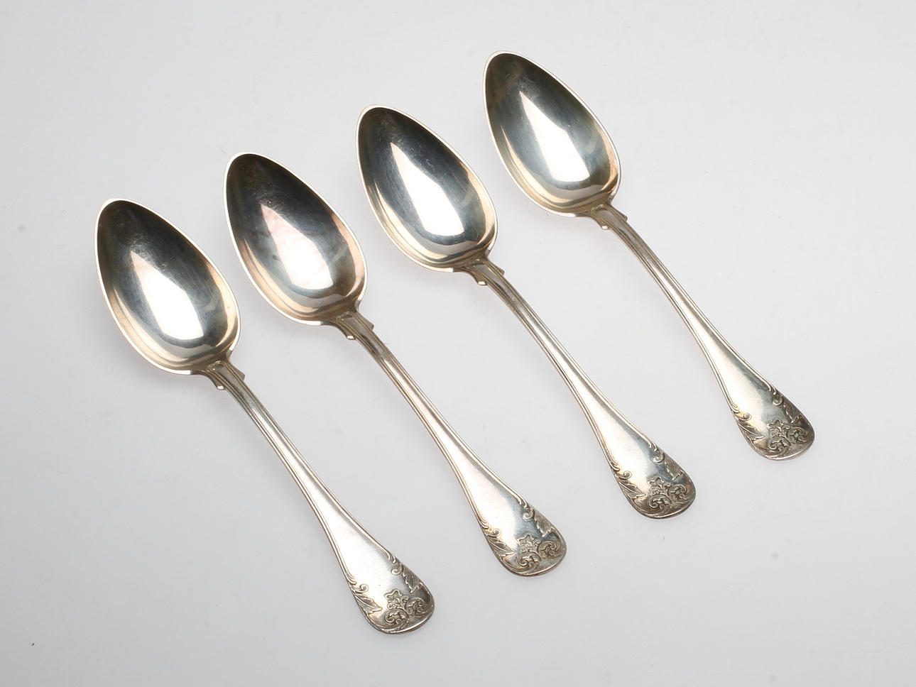 SKEDAR, 4 st, silver, CG Hallberg, Stockholm, 1902, vikt ca 247 gram.