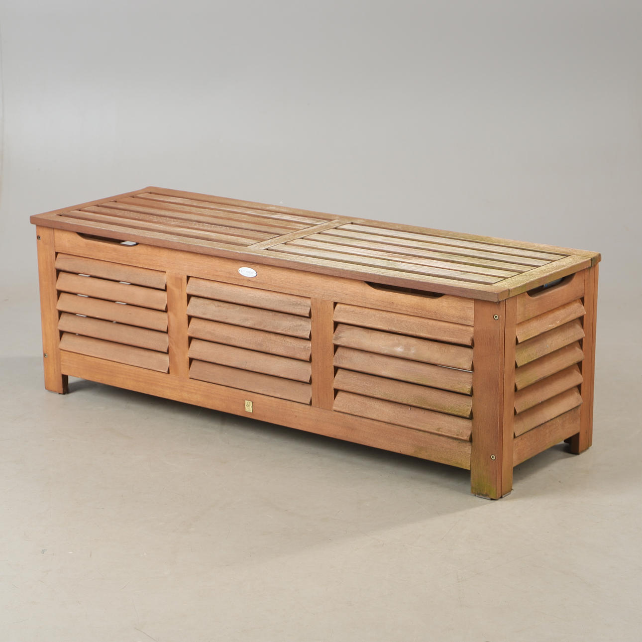 DYNBOX, teak, Jutlandia.