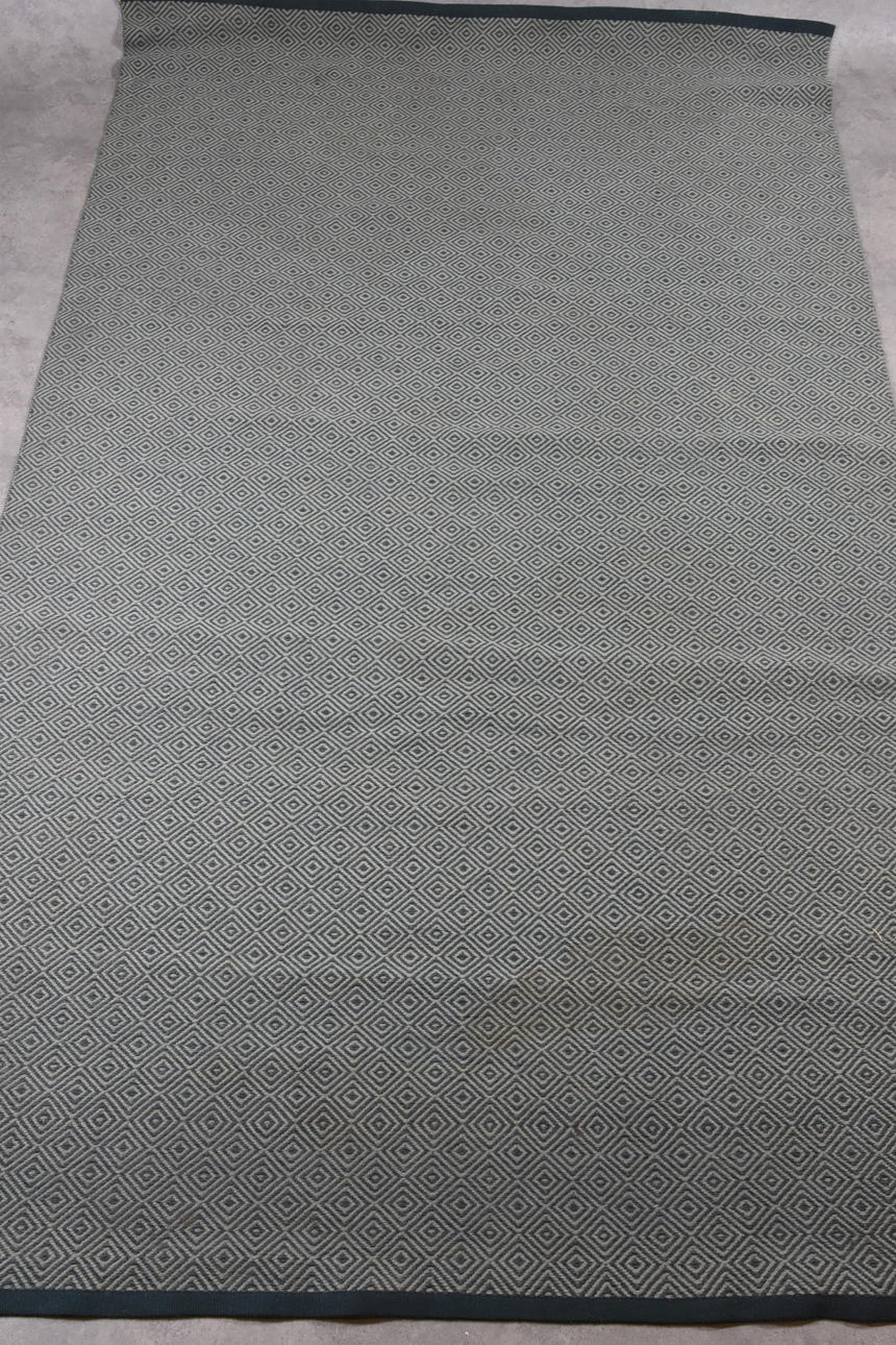 MATTA, " Gåsöga " Kasthall design 305 x 183 cm.