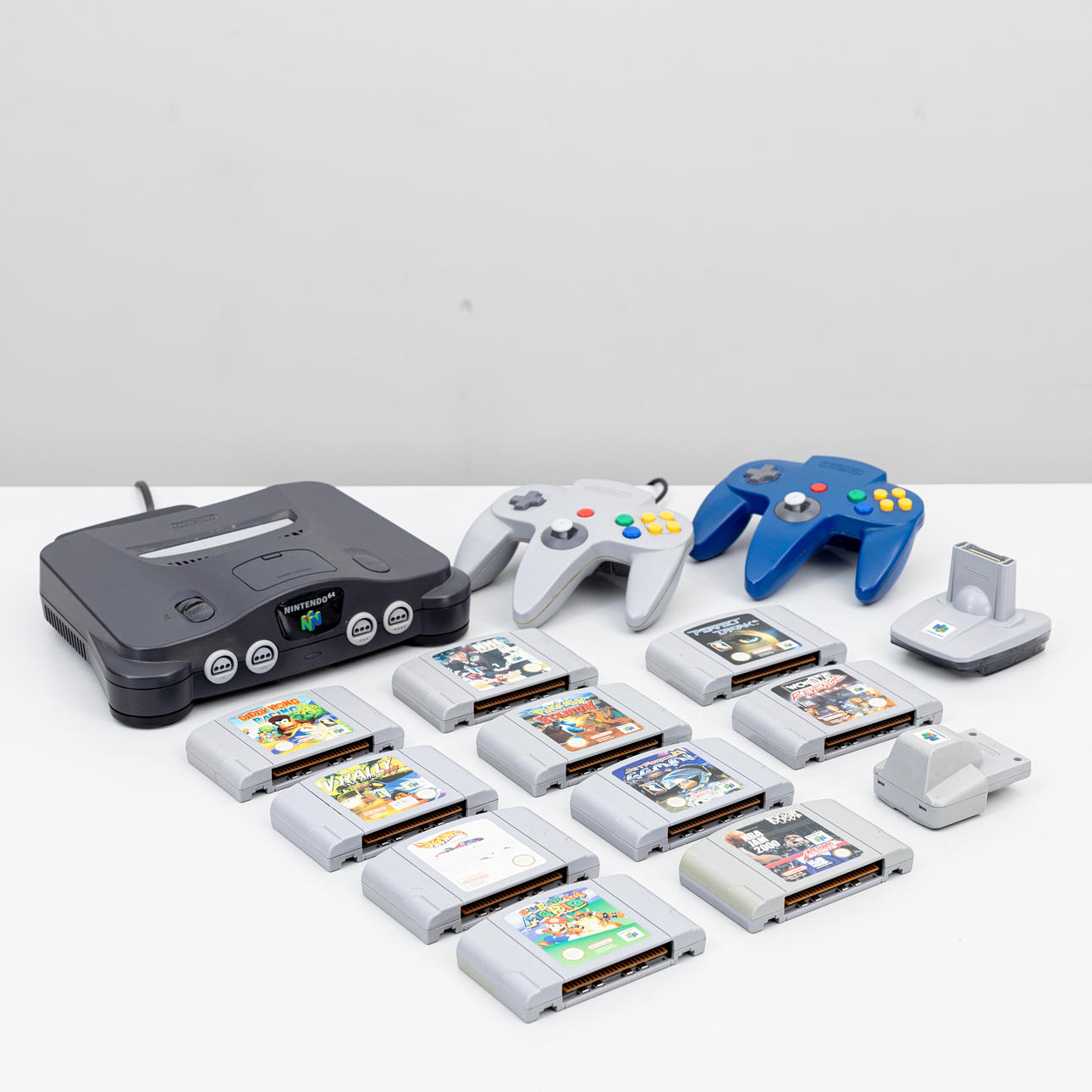 NINTENDO 64, game console, 10 games, 2 controllers, rumble pak ...