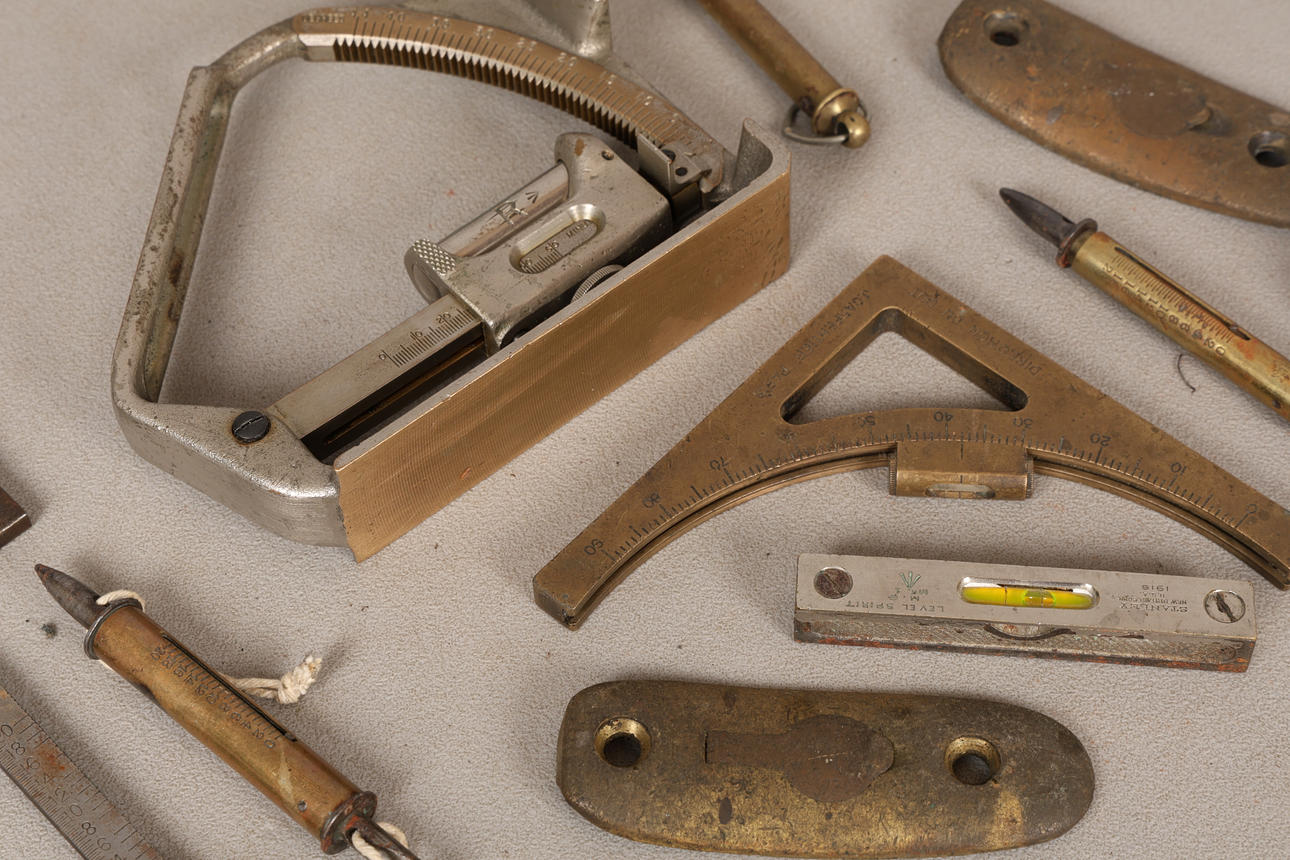 WW1 ARTILLERY CLINOMETERS AND TRIGGER GAUGES. Weapons & Militaria ...