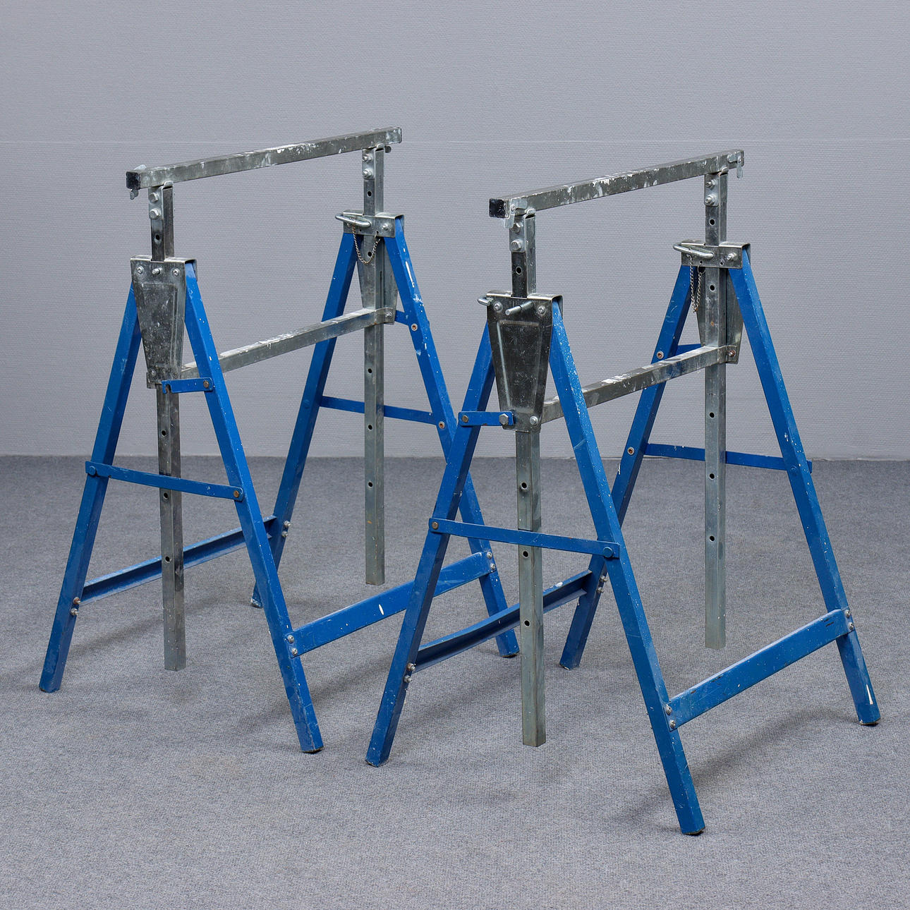 WORKBENCHES, PAIR.