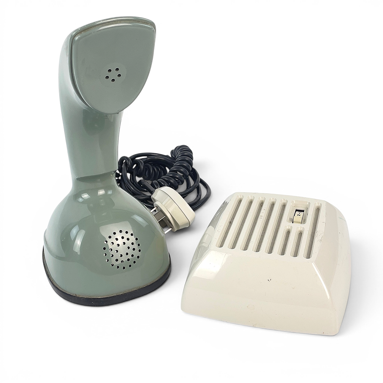 TELEFON, 2 delar, "Ericofon", kobra modell, med ringklocka.