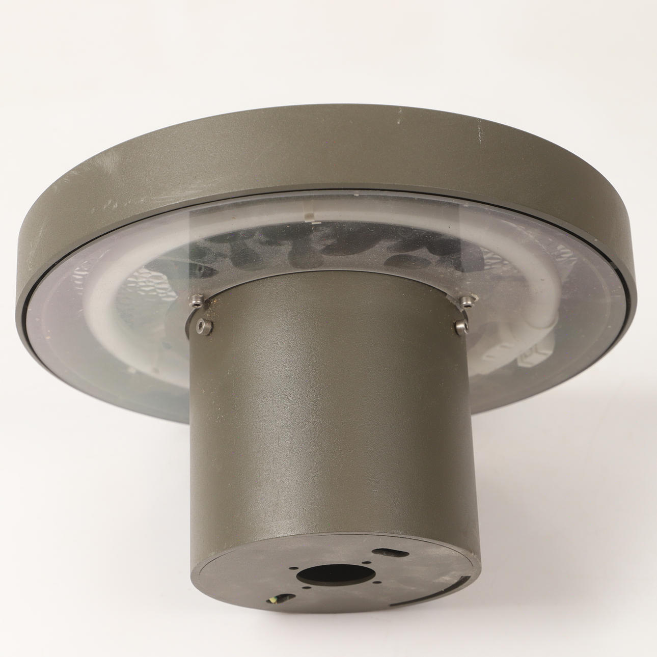 LAMPHUS, målad metall/plast, 2000-tal.