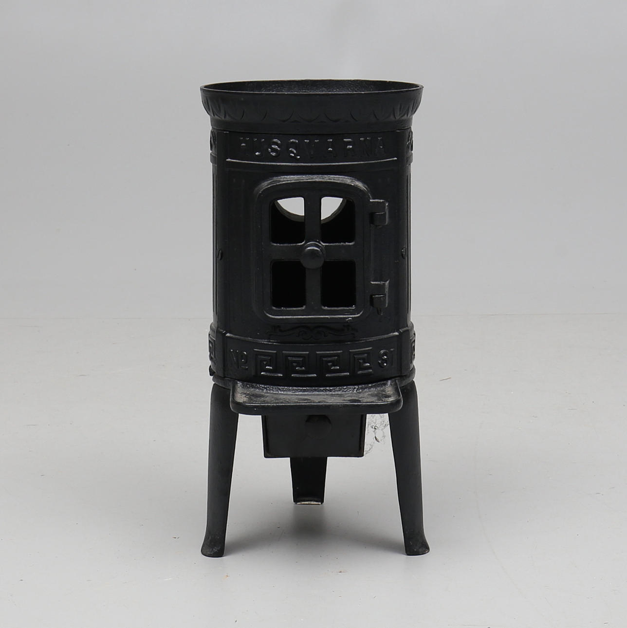 KAMIN, gjutjärn, Husqvarna, No 31, 1900-tal.