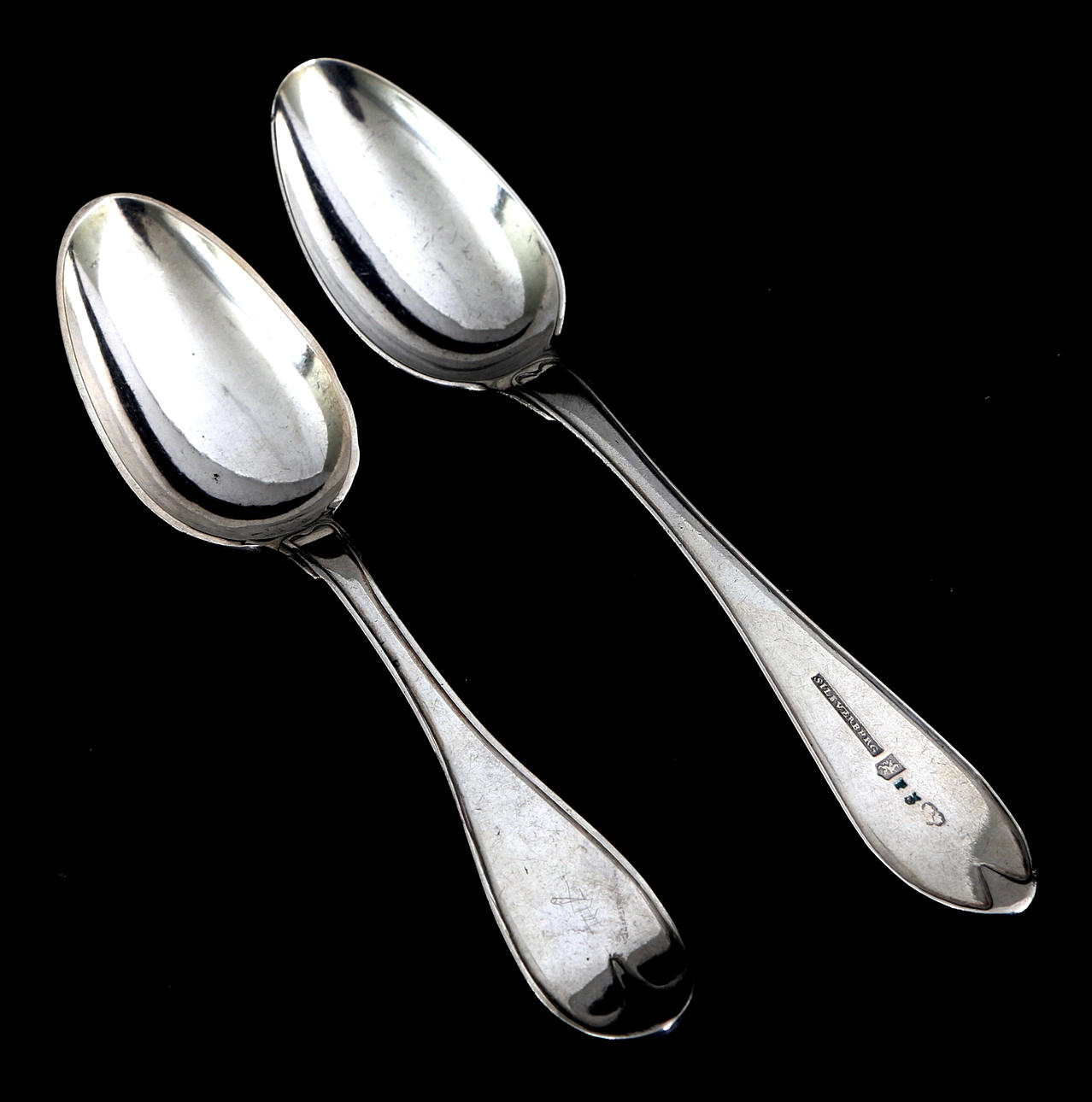 SKEDAR, 2 st, silver, vikt tillsammans ca 119 gram, 1800-tal.