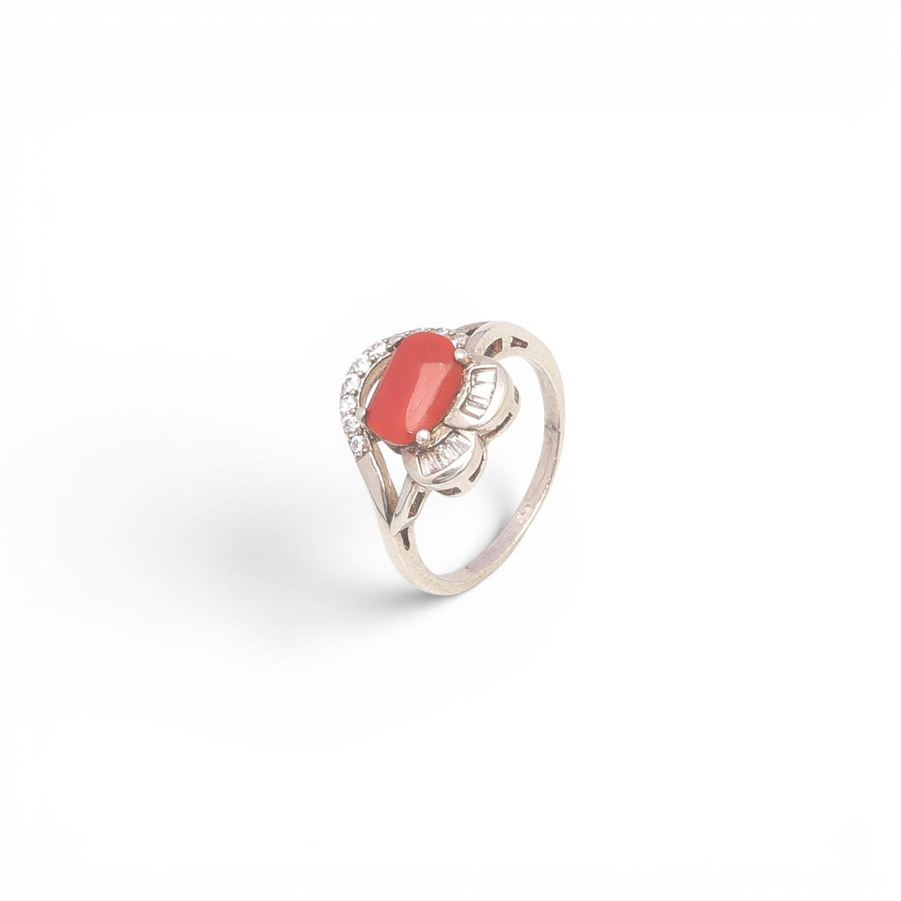 Coral and zircons ring.
