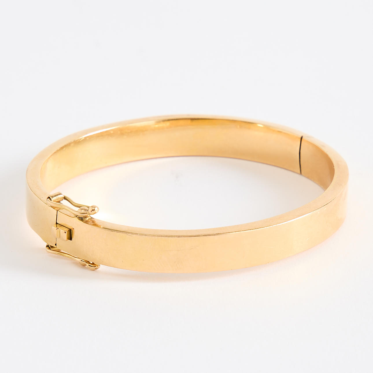 ARMRING, guld 18K.