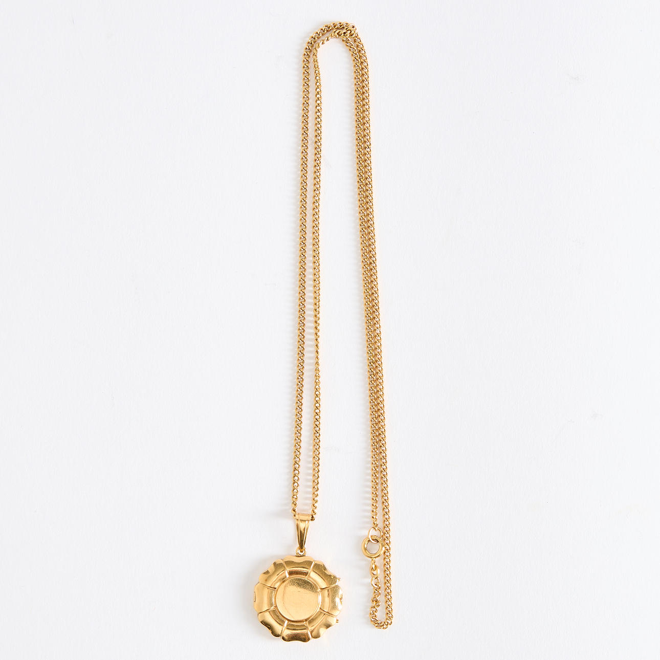 CHAIN WITH PENDANT, 18K gold.
