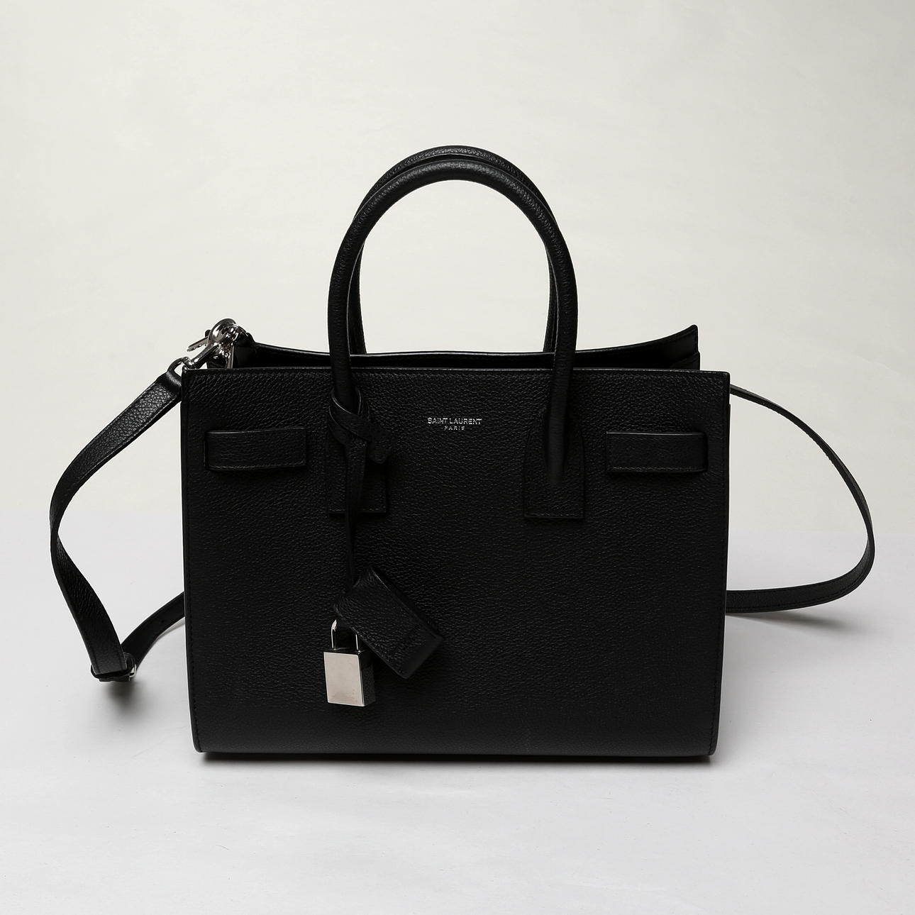 VÄSKA, Saint Laurent.