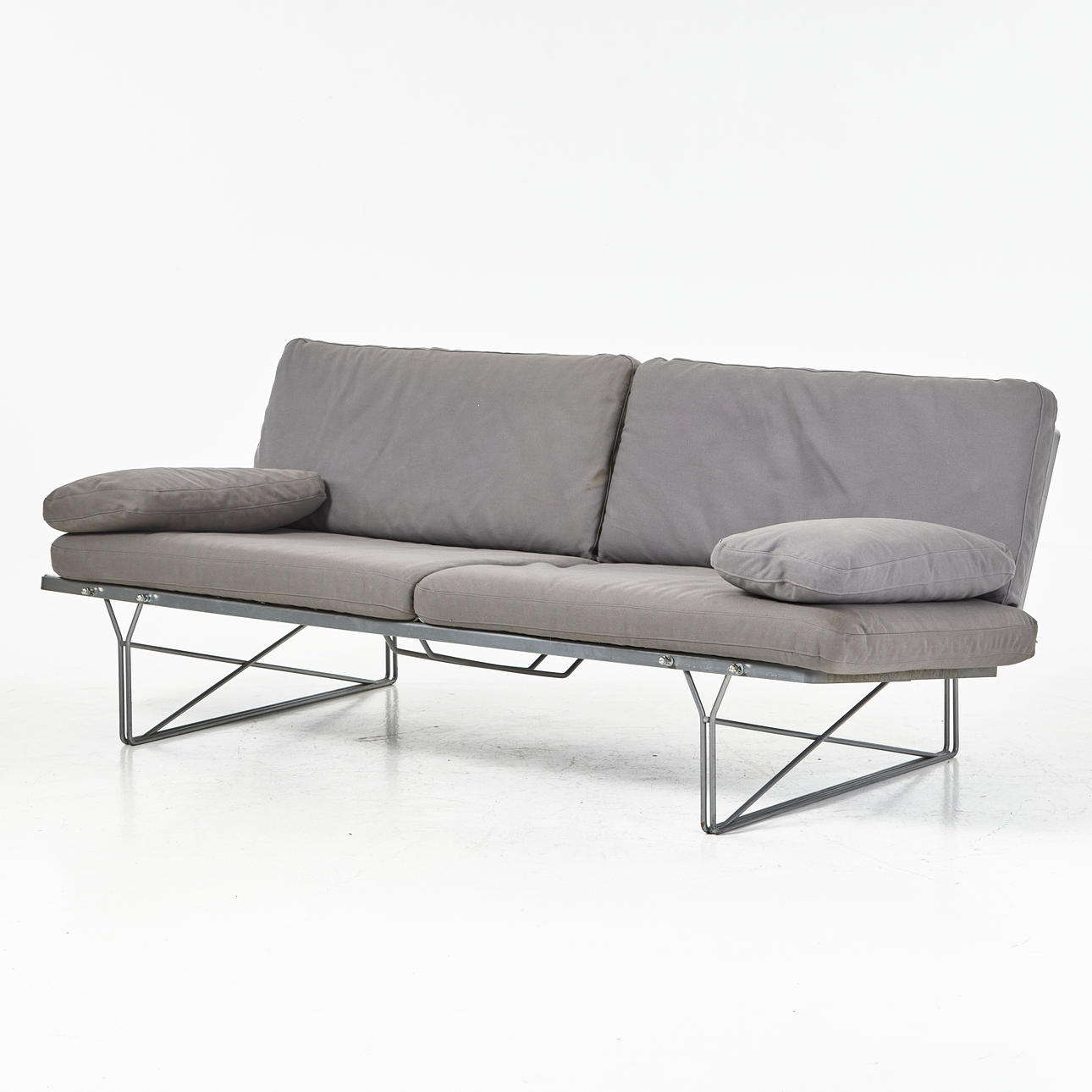 NIELS GAMMELGAARD. Soffa, IKEA Moment.