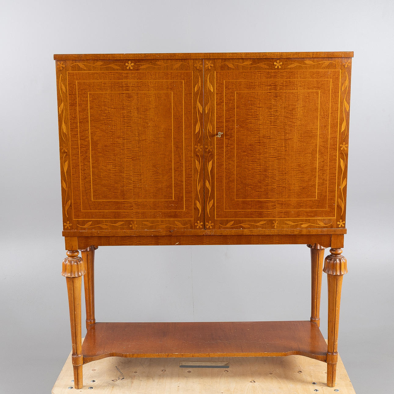 SKÅP, Swedish Modern, 1930/40-tal, No144.