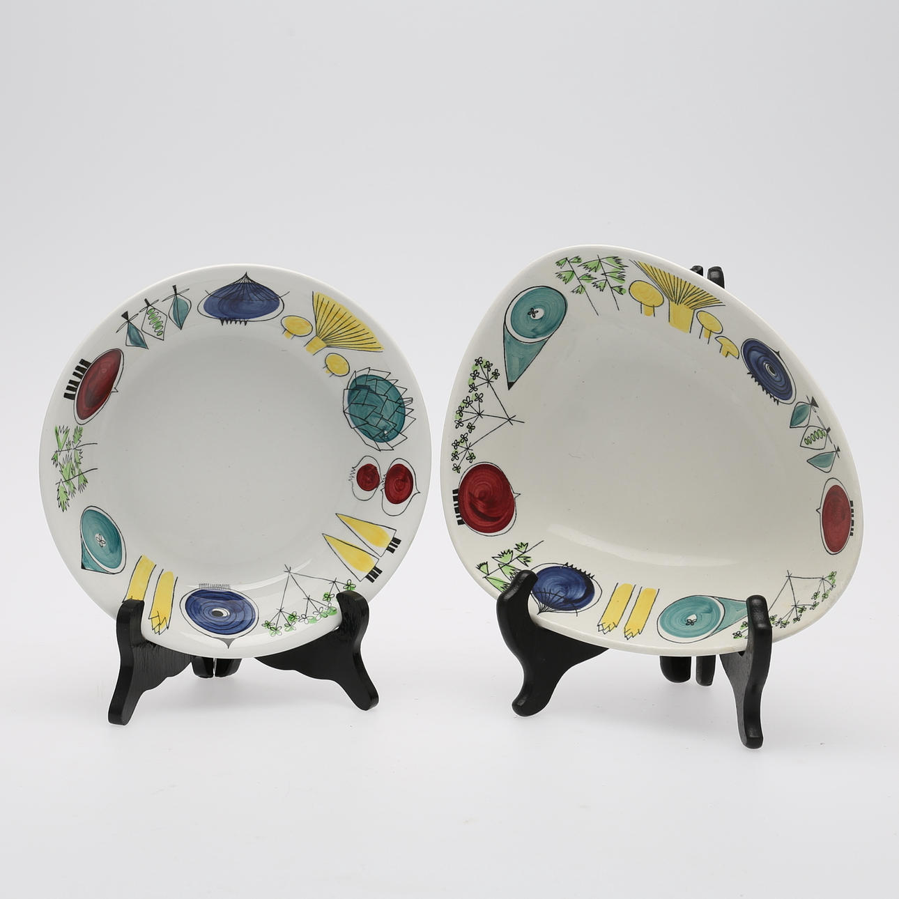 PORSLIN, 2 delar" Picknick " Marianne Westman, Rörstrand.