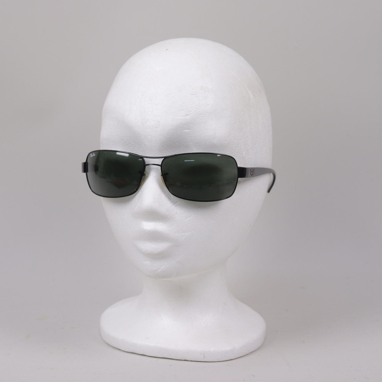 SOLGLASÖGON, Ray-Ban 3379.