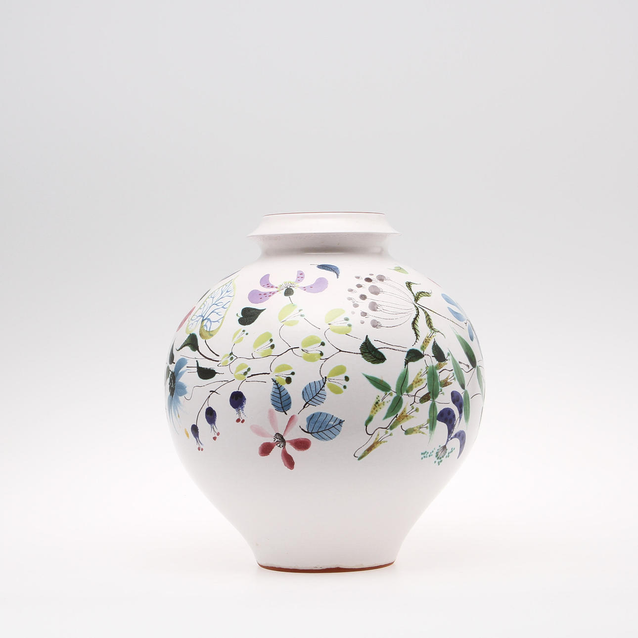 STIG LINDBERG. Vas, fajans, Gustavsberg Studio, signerad studiohanden, målarsignatur.