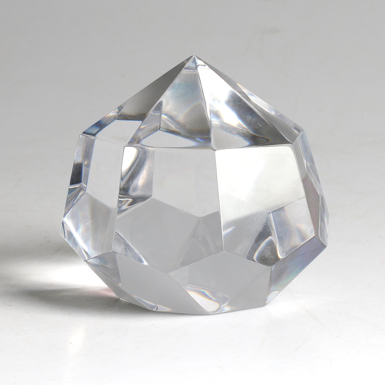 JAN JOHANSSON. Skulptur, kristall, Gallery, Orrefors, Gallery, signerad och daterad -82.