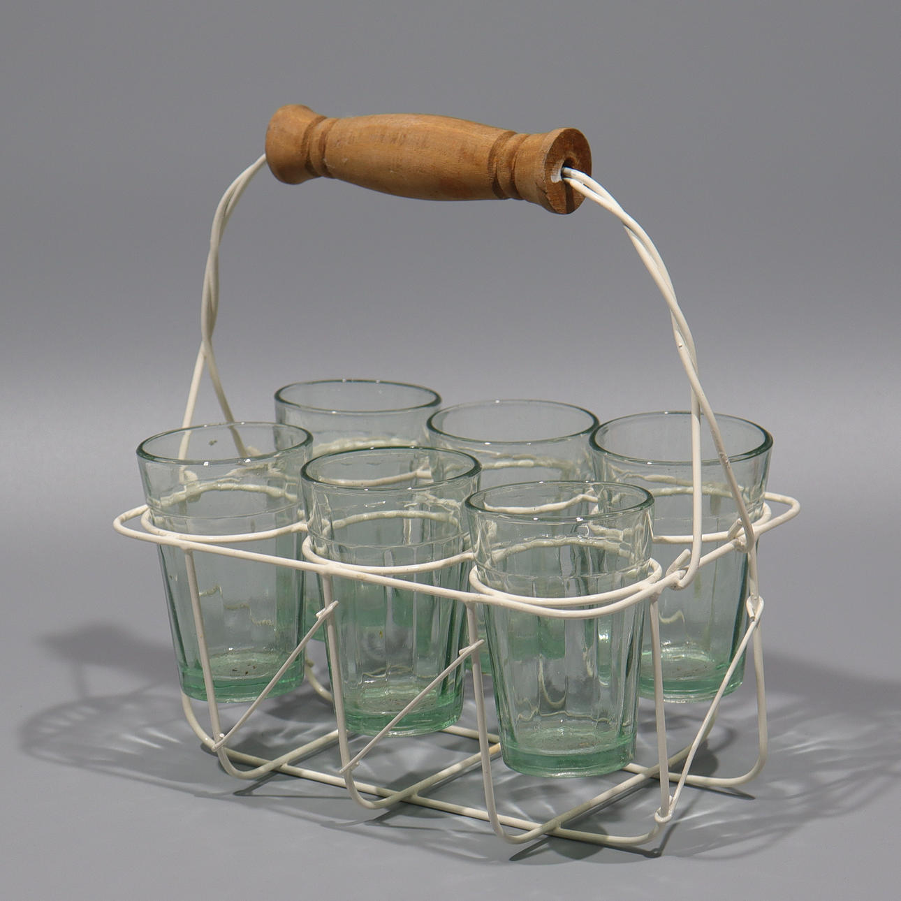 GLAS med bärställ, stringmodell, samtida.