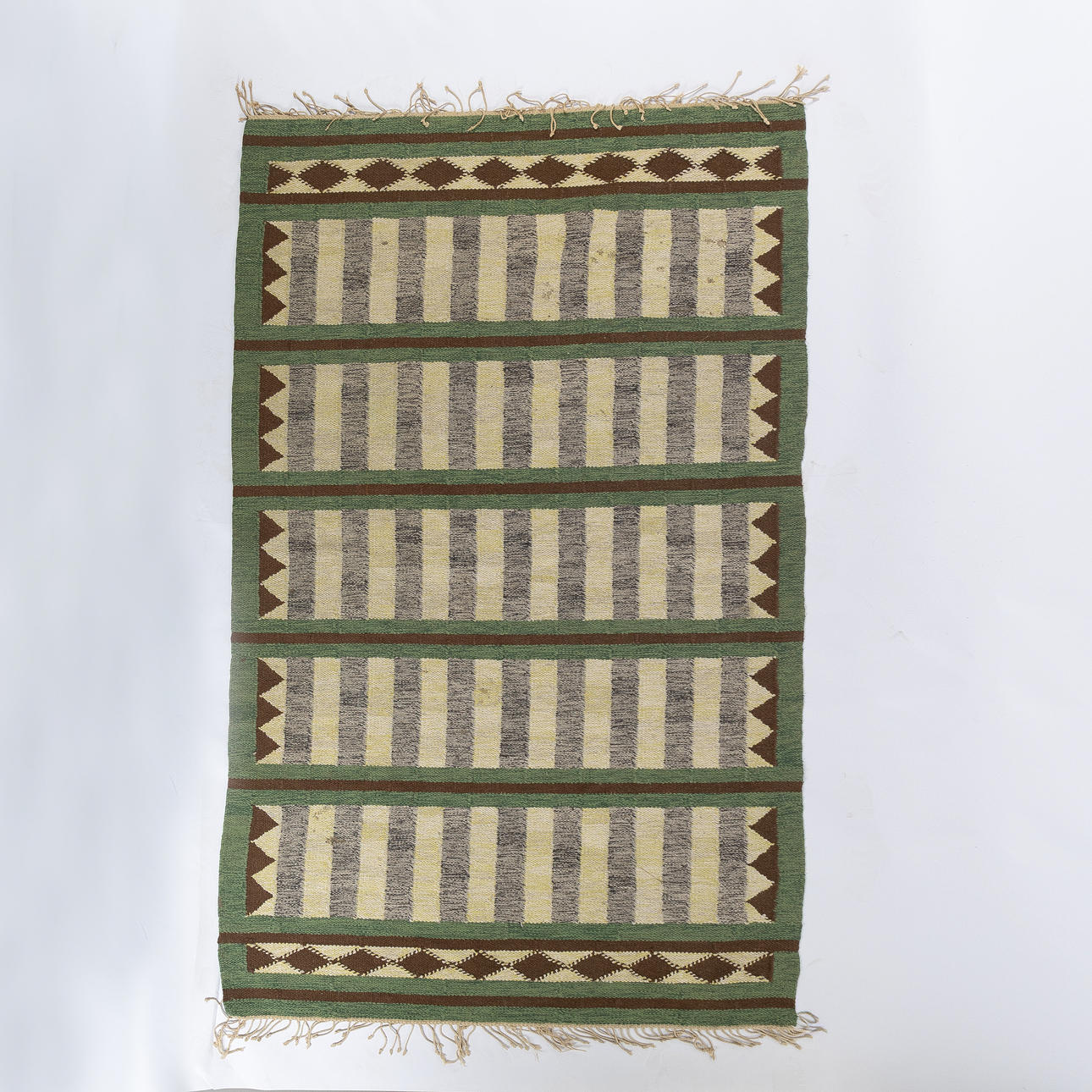 CARPET, Röllakan, unsigned, 1950s/60s, wool on linen warp. Carpets ...