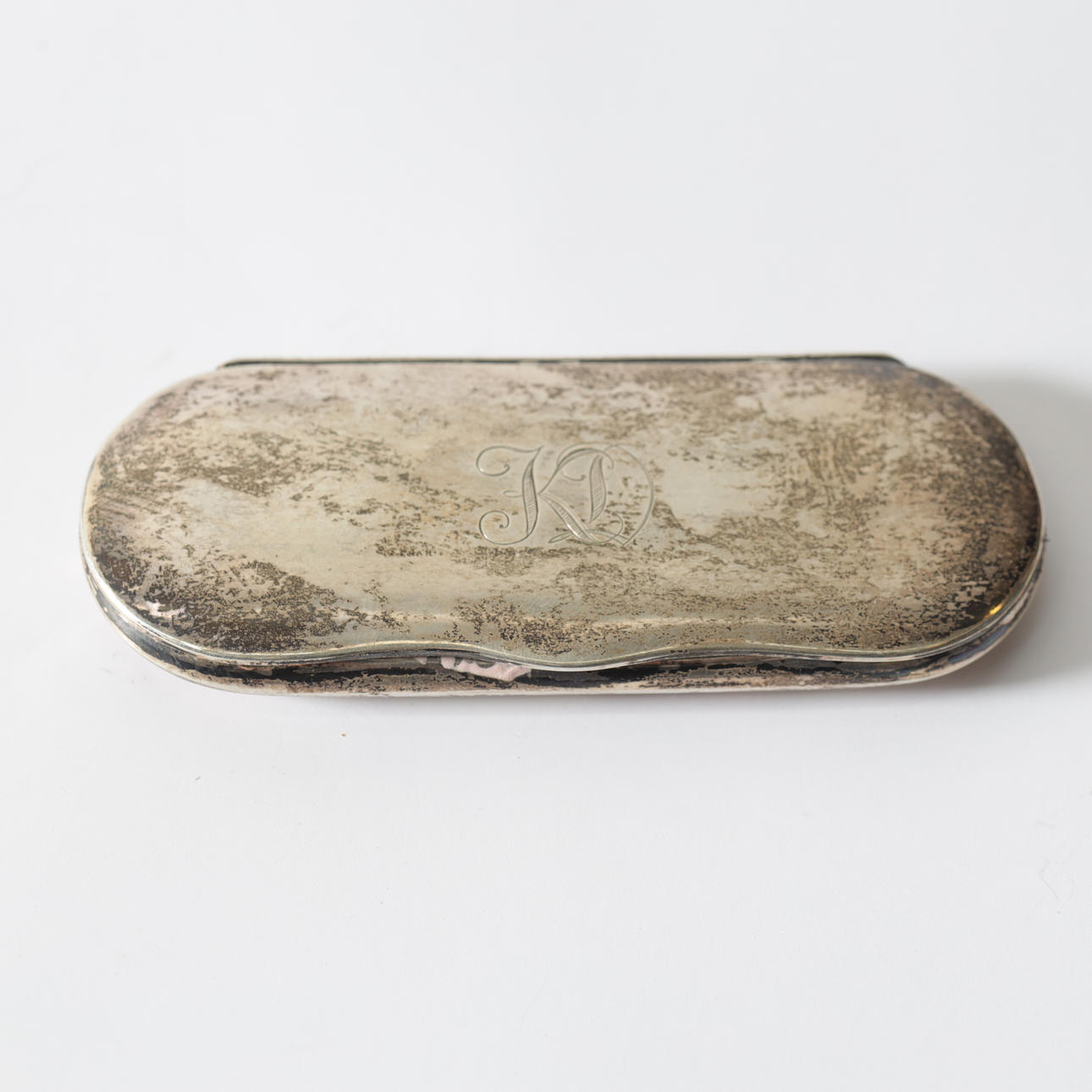 GLASÖGONFODRAL, silver, 1900-tal. Totalvikt ca 71,5 gram inklusive innerfoder.
