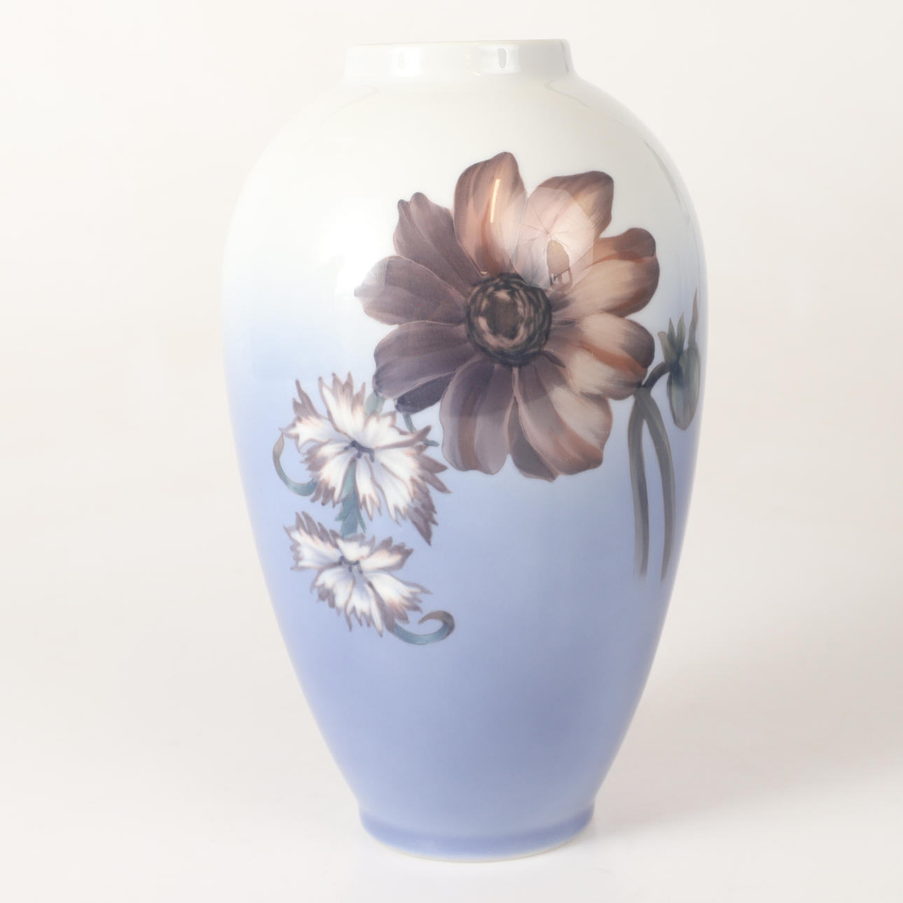 VAS, porslin, Royal Copenhagen, Danmark.