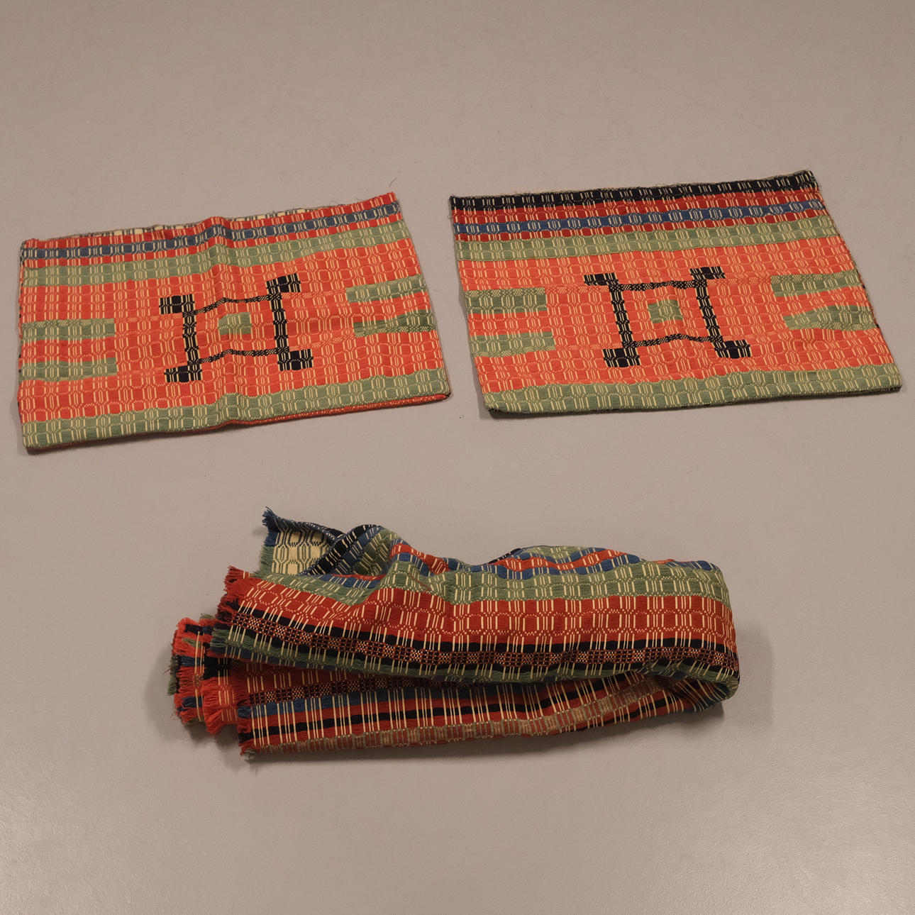 TEXTILES, 3 PIECES.