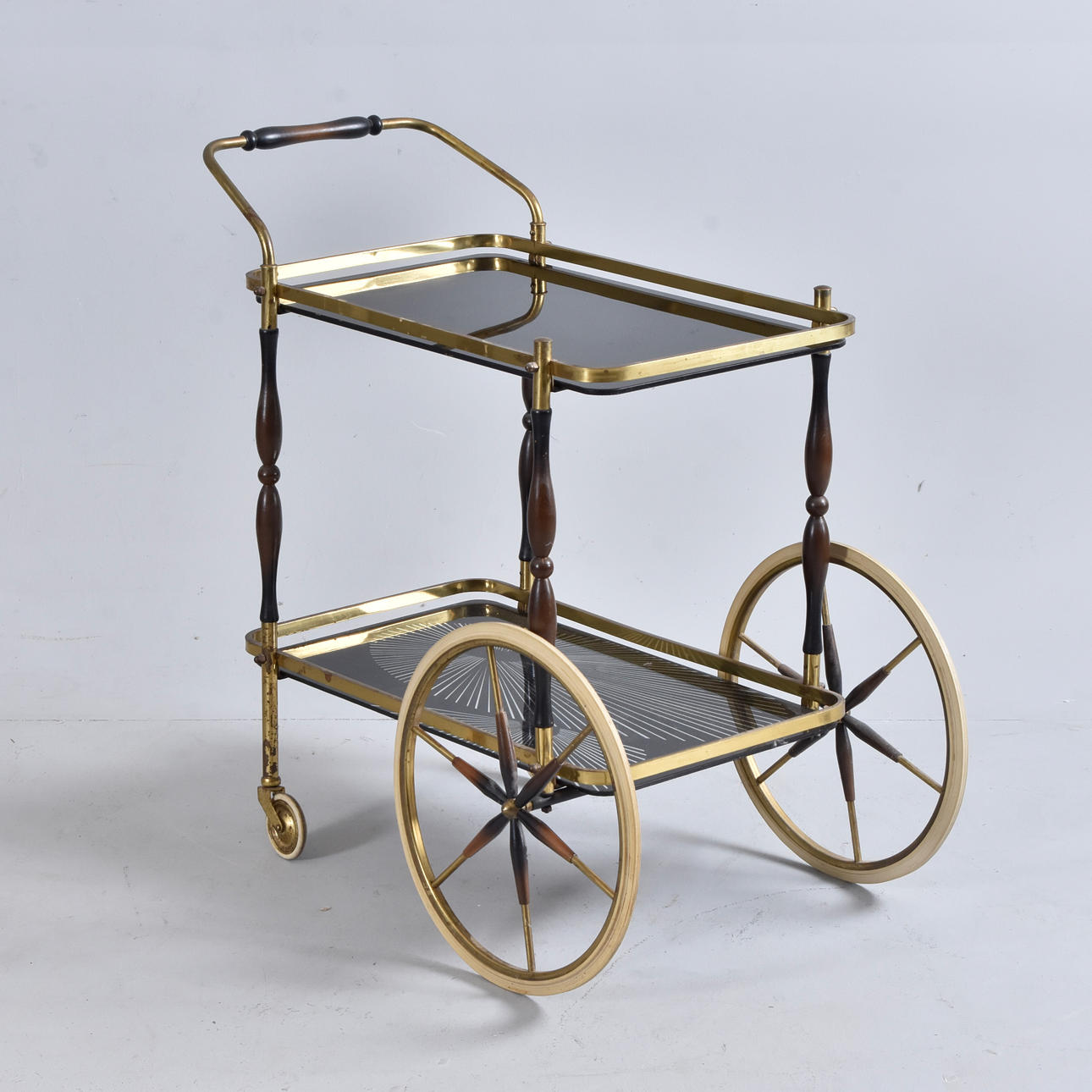 SERVERINGSVAGN, mässing/glas, 1900-tal.