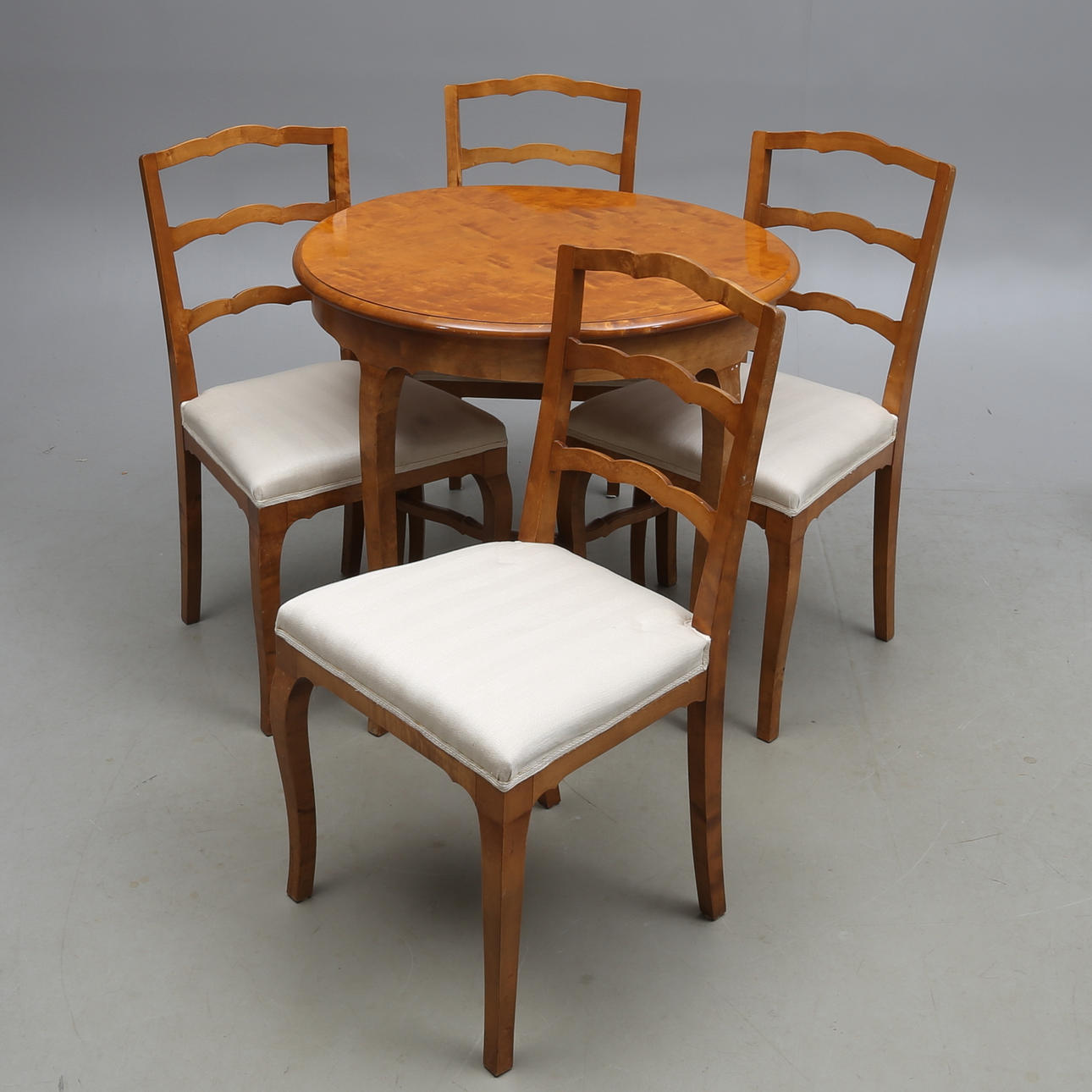 SALONGSGRUPP, 5 delar, "Stina", Nordiska Kompaniet, 1900-talets första hälft.