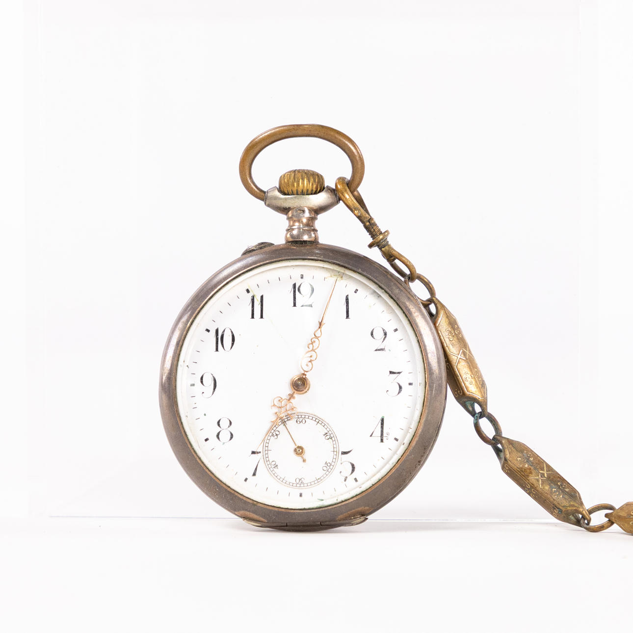 FICKUR. Silverboett, diameter 49 mm.