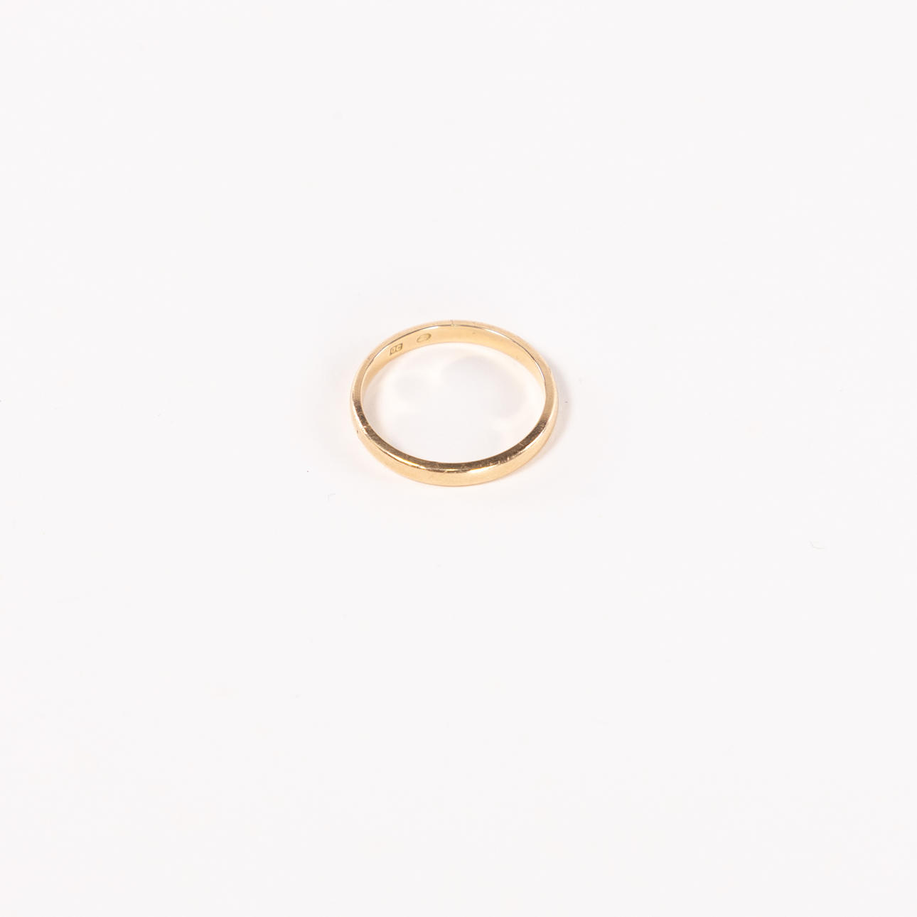 RING. 18k guld.