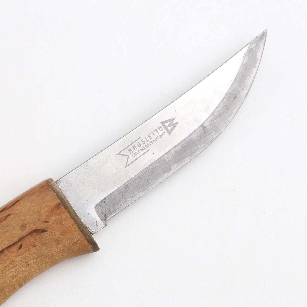 KNIV, Brusletto, masurbjörk, Norge.