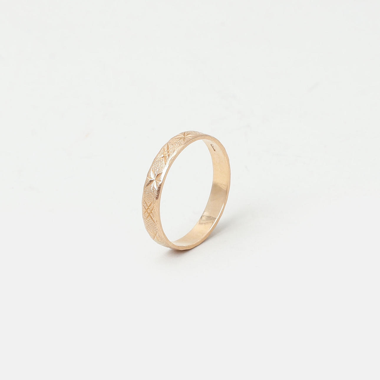RING, 14k guld, vikt ca 3,2 gram.
