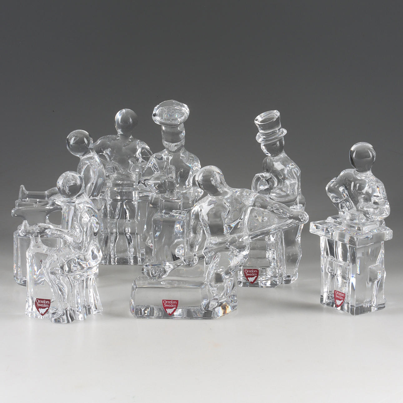 OLLE ALBERIUS. Figuriner, 7 st, glas, Orrefors.