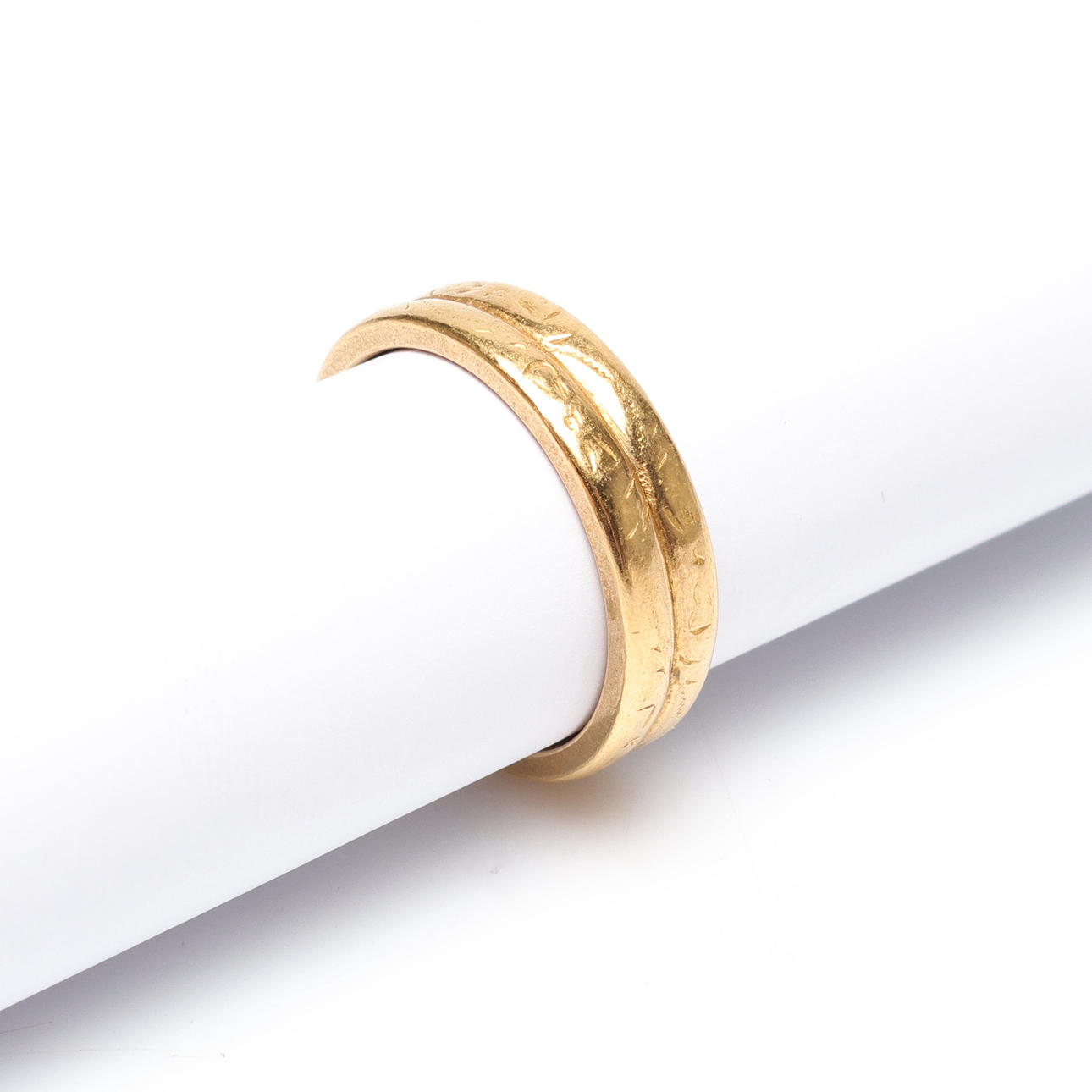 DUBBELRING, 23K, Guld, vikt cirka 9,3 gram.