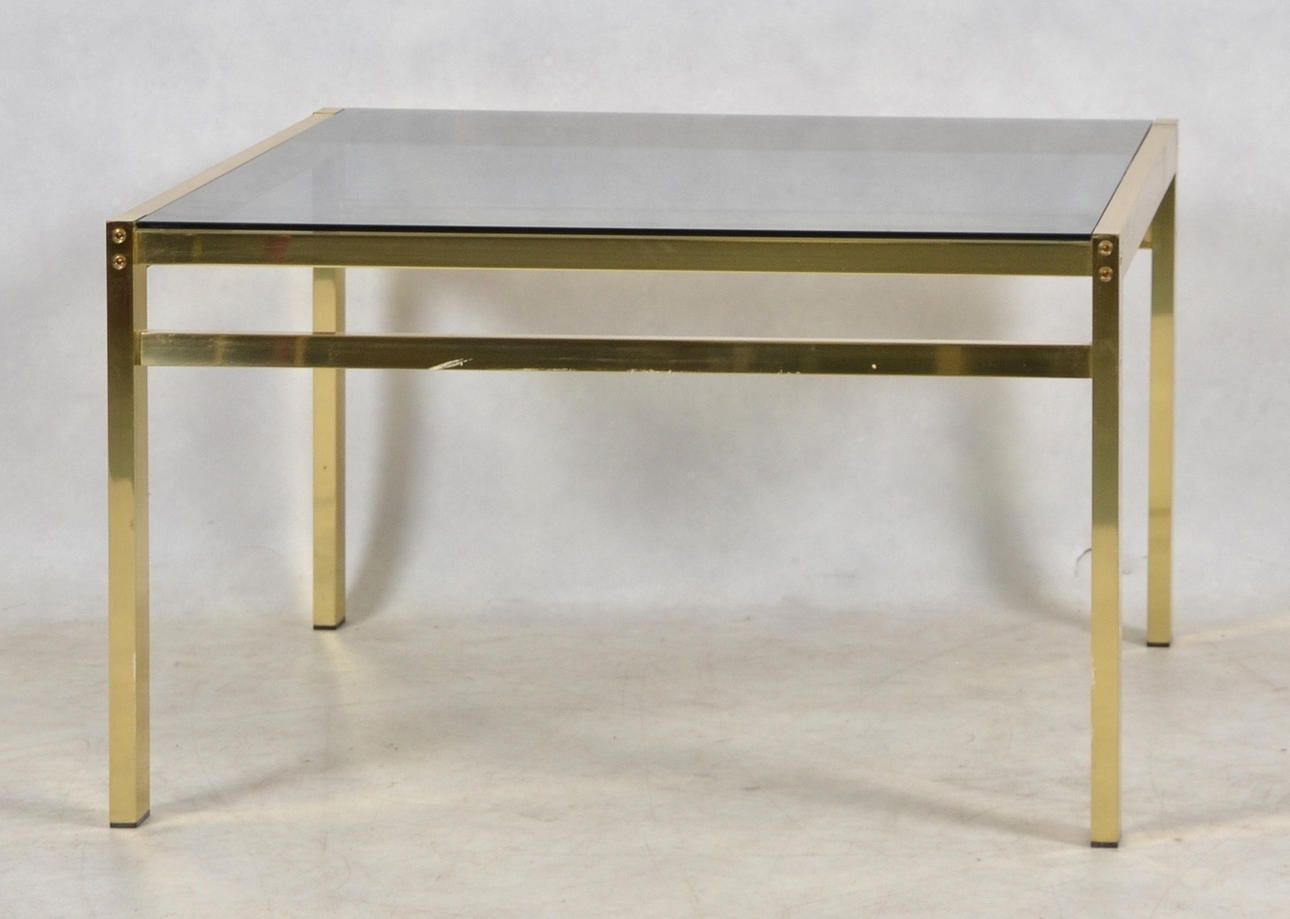 SOFFBORD, mässing med glasskiva, 1900-talets andra hälft.