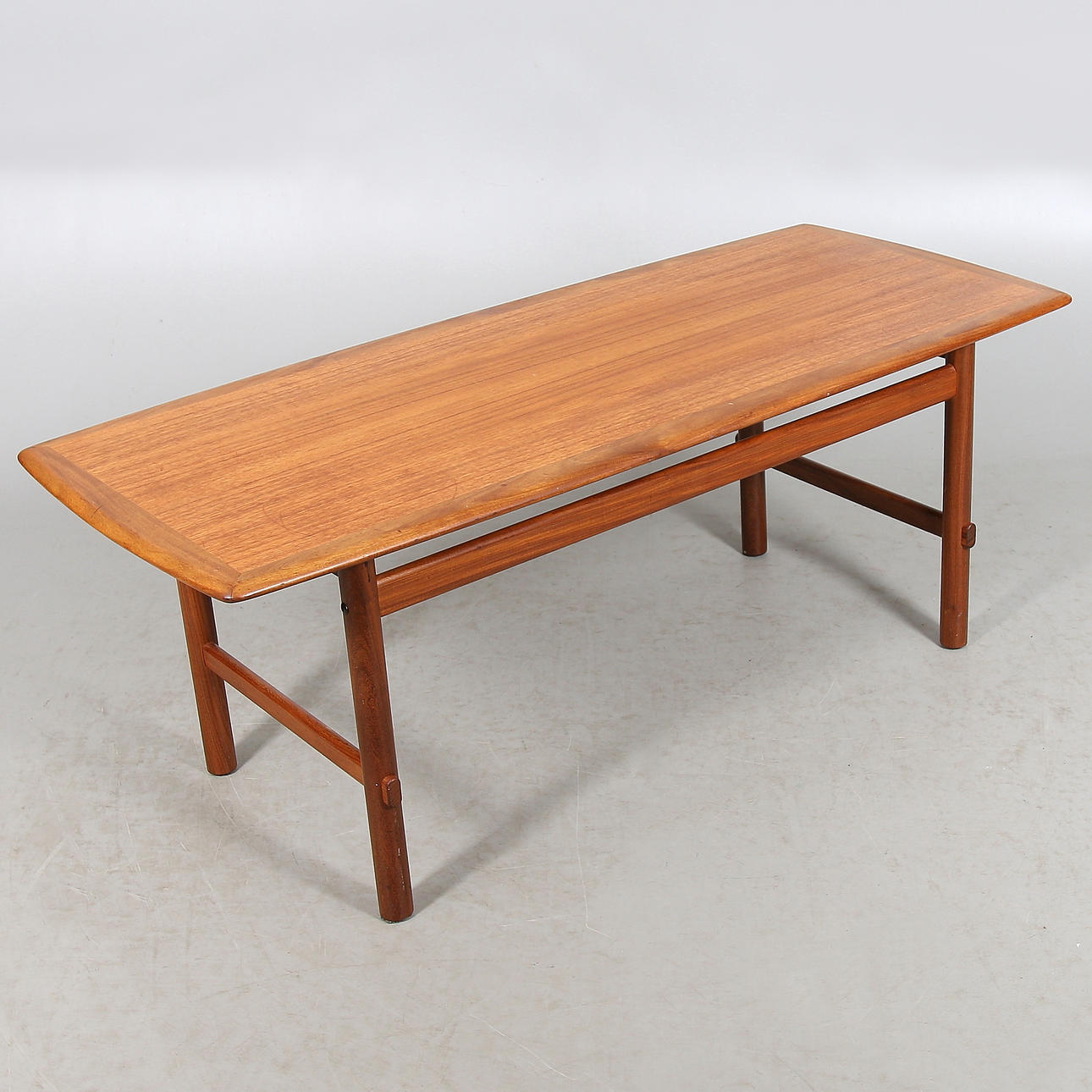 SOFFBORD, teak/valnöt, 1960-tal.