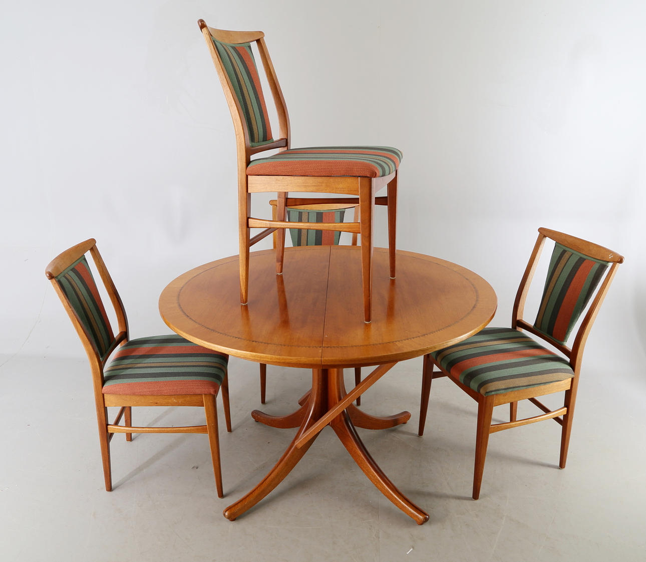 MATSALSMÖBEL, 6 delar, teak, 1900-talets mitt.